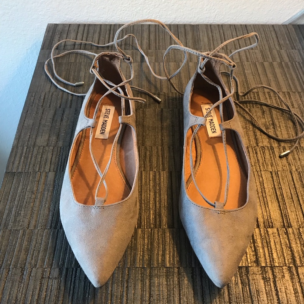 Steve Madden Lace-up Flats